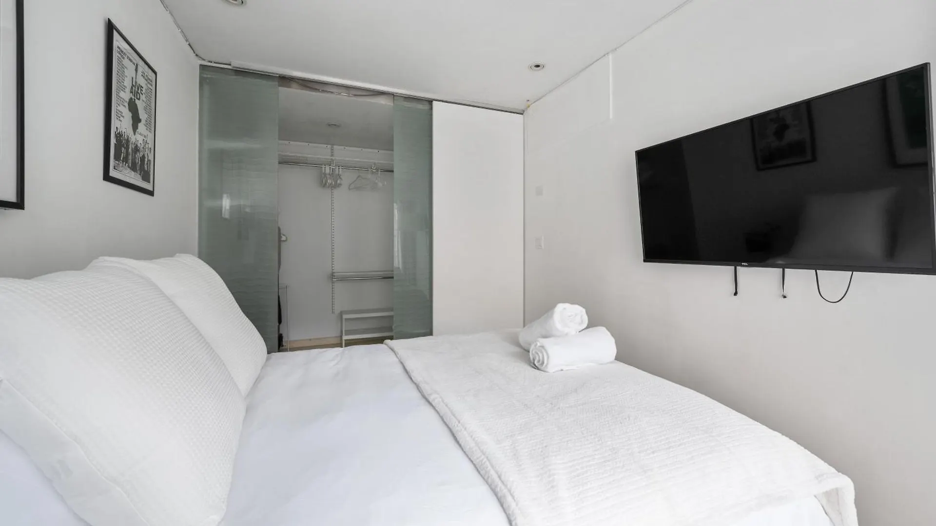 Apartman Chinatown Essential 2 Bedroom 900 Square Feet New York